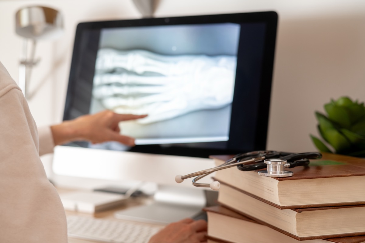 Expedited follow-up review of imaging results